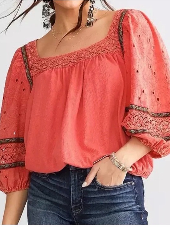 gimmicks by BKE Tops - Gimmicks Women’s Pink Red Boho Peasant Top Square Neck 3/4 Sleeve Small
